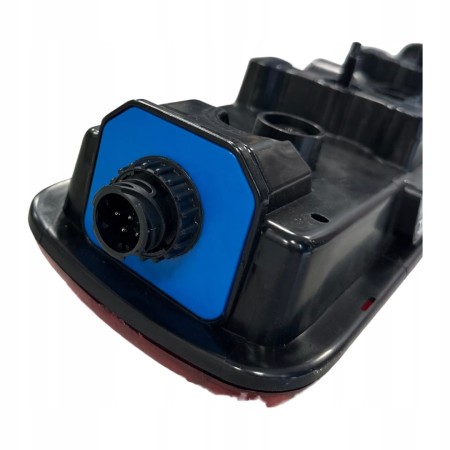 lampa-z-podswietleniem-tablicy-volvo-fh4.jpg
